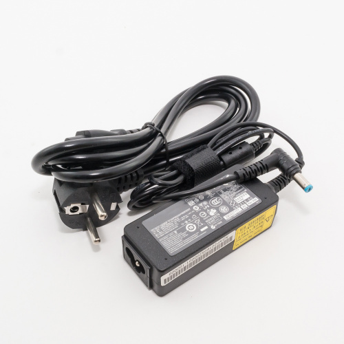 Зарядка для ноутбука Acer 19V 1.58A (30W) 5.5x1.7мм Зарядка для ноутбука Acer 19V 1.58A (30W) 5.5x1.7мм