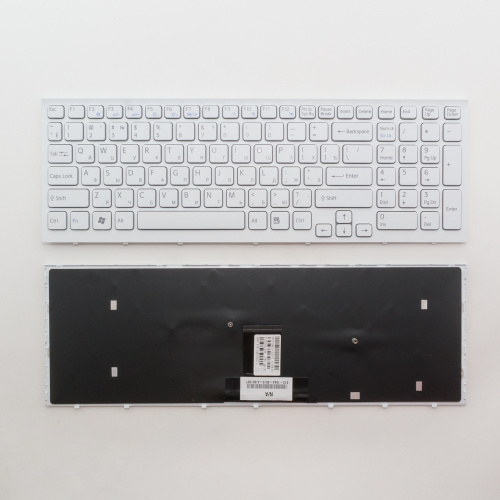 Клавиатура для ноутбука Sony Vaio VPC-EB белая с рамкой